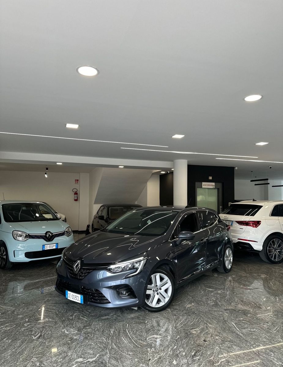RENAULT Clio
