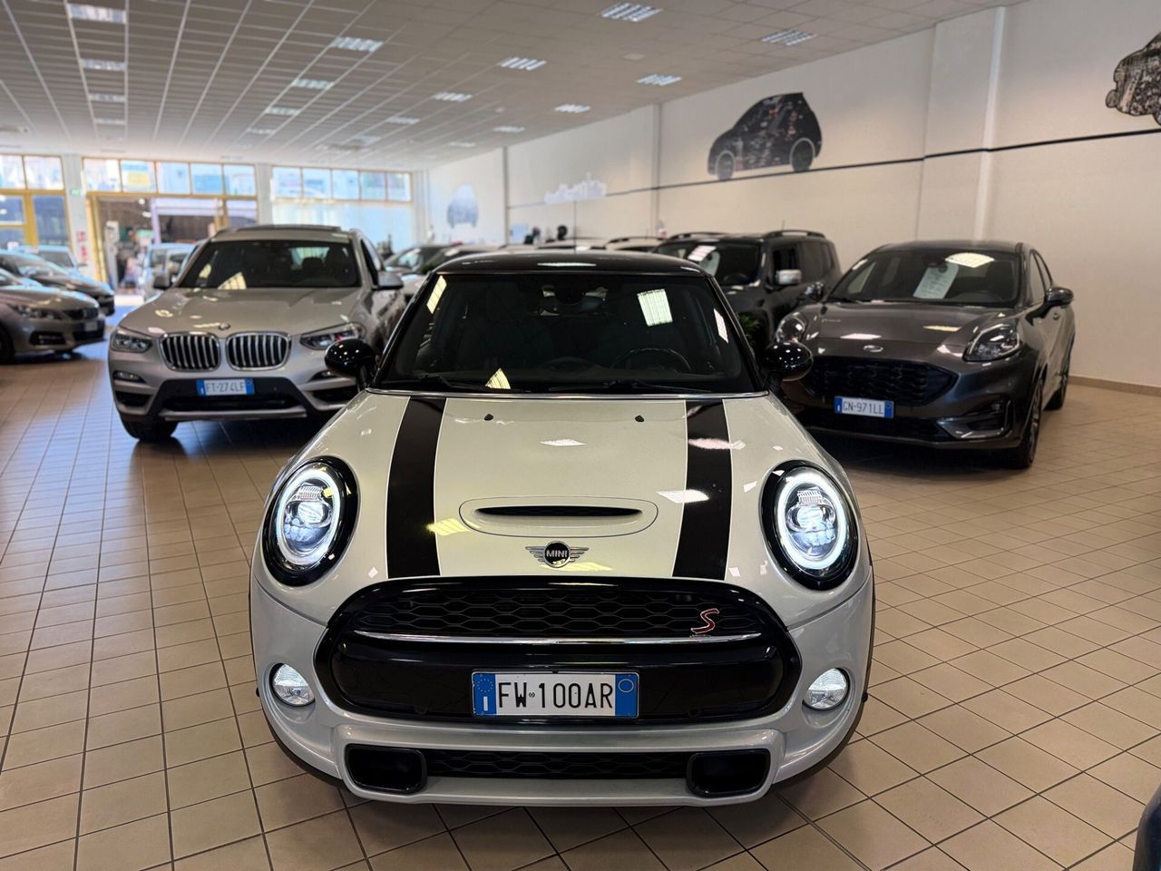 MINI Mini 2.0 Cooper S Delaney Edition imagem 2