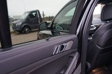 Fahrzeugabbildung BMW X6 xDrive 40 d M Sport Pano*Iconic*360 K*Shz*H&K