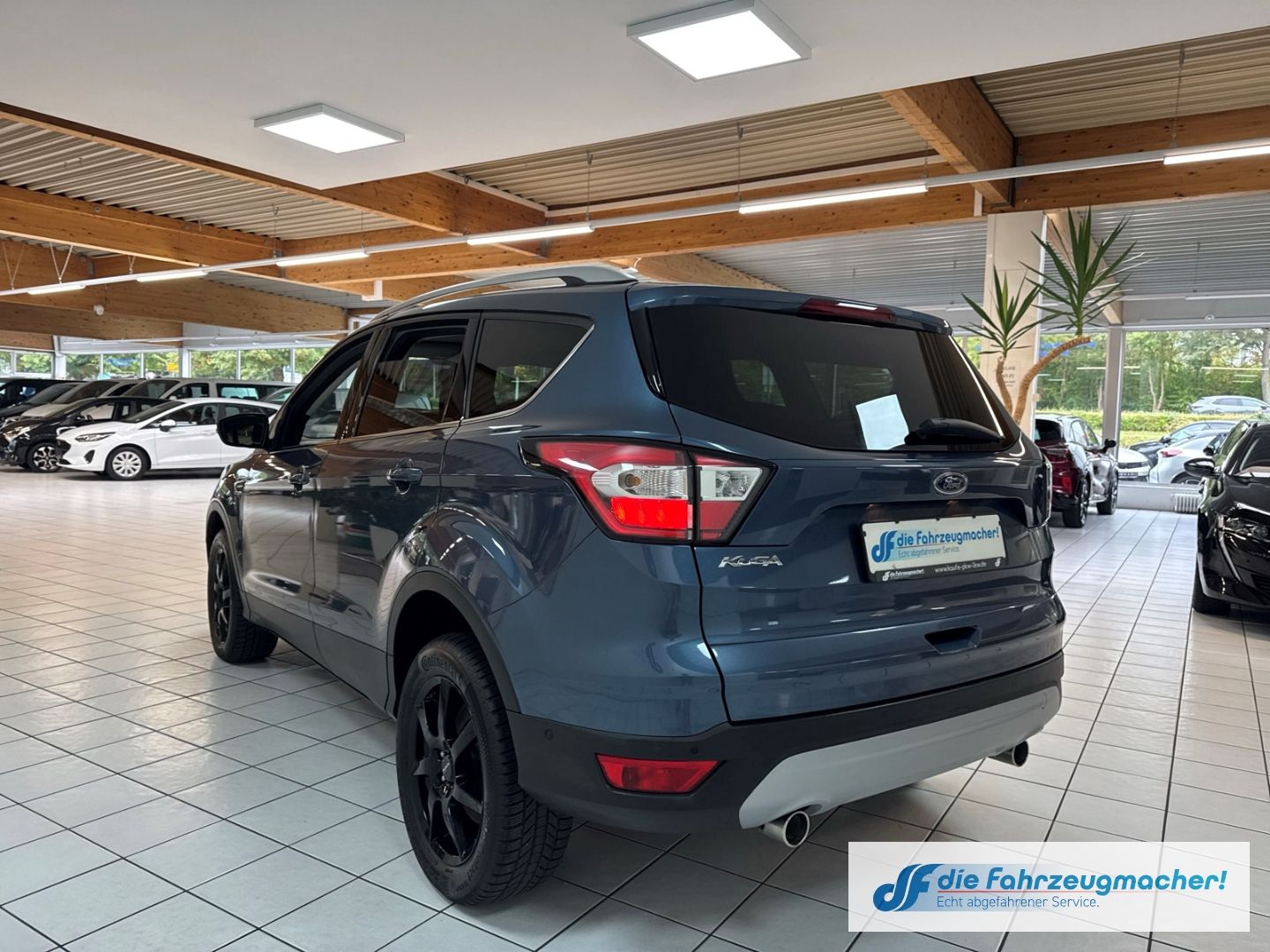 Fahrzeugabbildung Ford Kuga Cool & Connect 2.0 TDCi EU6d-T Navi Apple C