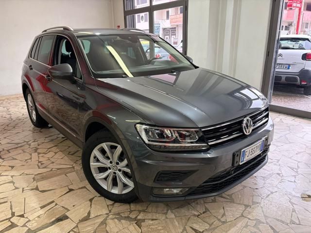 VW VOLKSWAGEN Tiguan 2.0 TDI SCR Style BlueMotion T