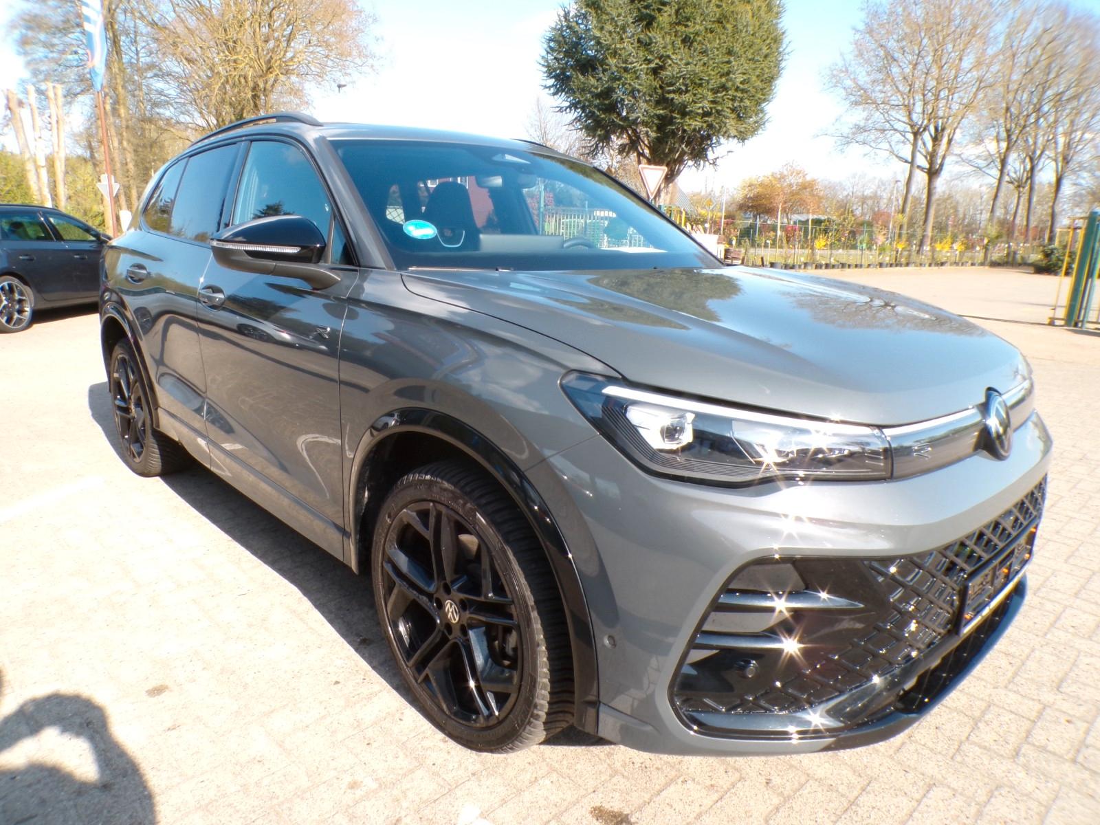 Volkswagen Tiguan 2.0 TSI 4M R-Line Black Style*PANO/AHK/20