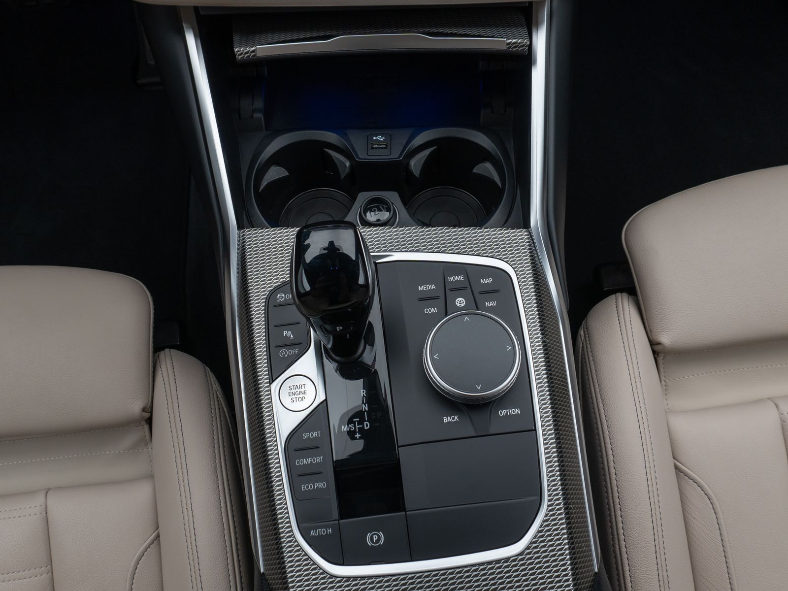 Fahrzeugabbildung BMW 320i M Sport Kamera DAB Laser Alarm Leder 19Zoll