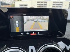Fahrzeugabbildung Mercedes-Benz GLB 220 d Navi Leder LED AHK ACC 1.Hand
