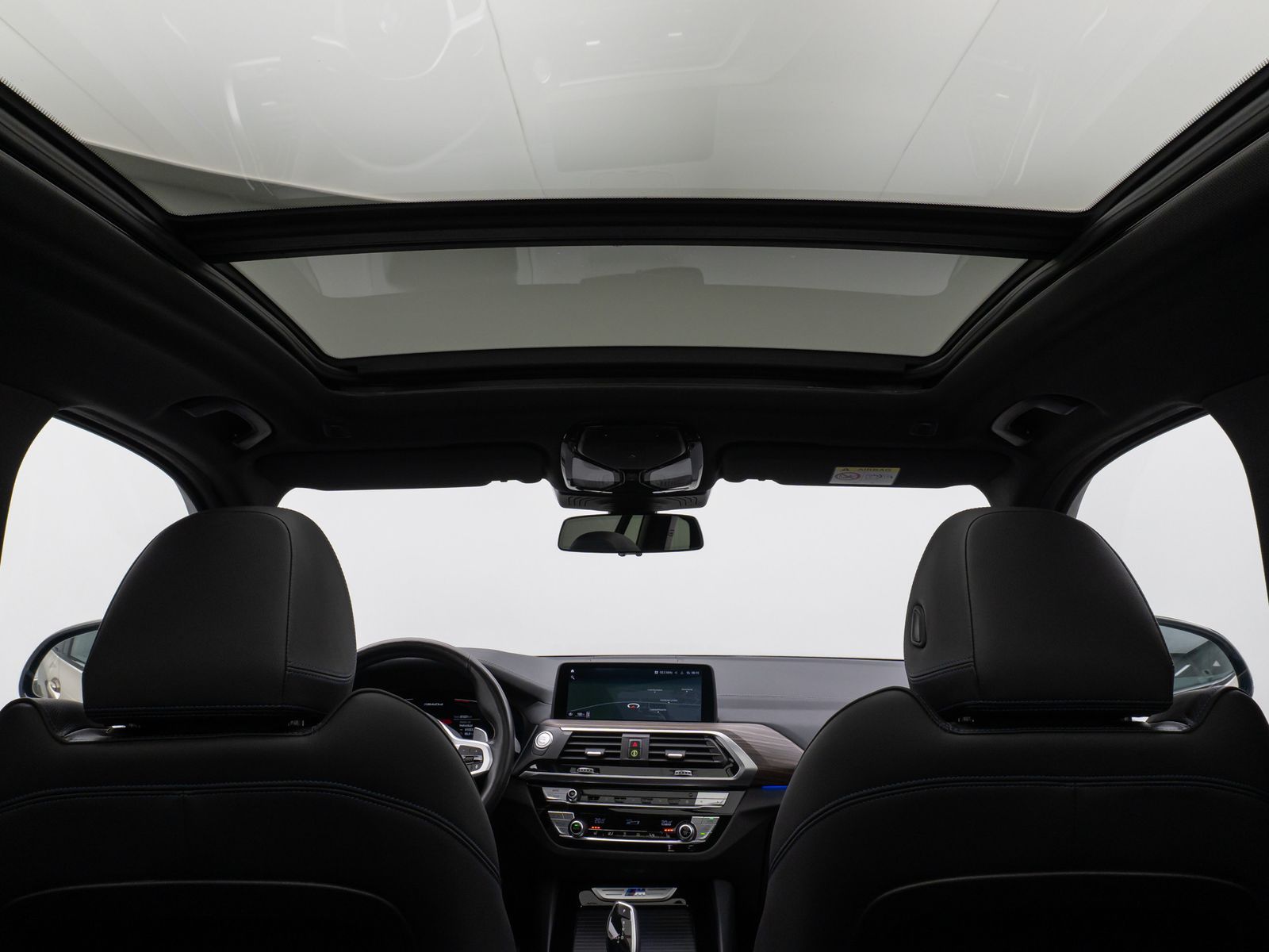 Fahrzeugabbildung BMW X3 M40d Panorama 360° HUD DAB H/K AHK Komfort