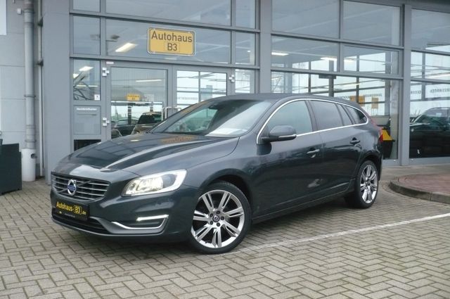 Volvo V60 Kombi Summum-BI-Xenon-Leder-Navi-Automatik