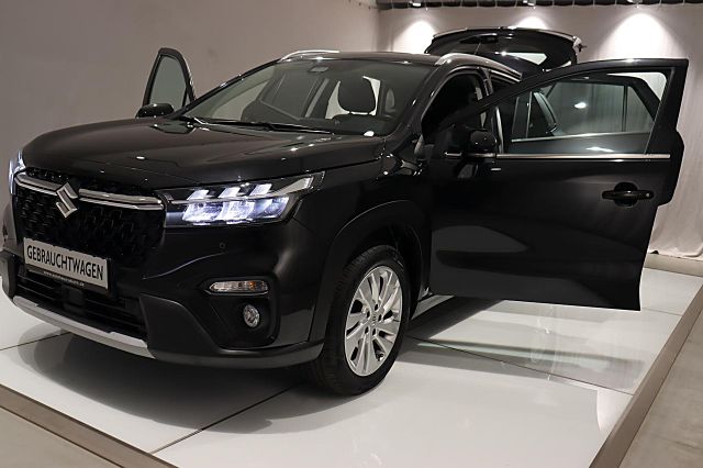 SX4 S-Cross 1.4 M-Hybrid Allgrip SHZ TEMPOMAT KA
