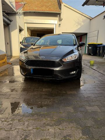 Ford Focus 1,0 EcoBoost 74kW Business Turnier Bus...