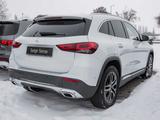 Mercedes-Benz GLA 180 Progressive Pano+Spurhalte+Komfortsitze - gebrauchte Mercedes-Benz GLA 180 aus dem Jahr 2021