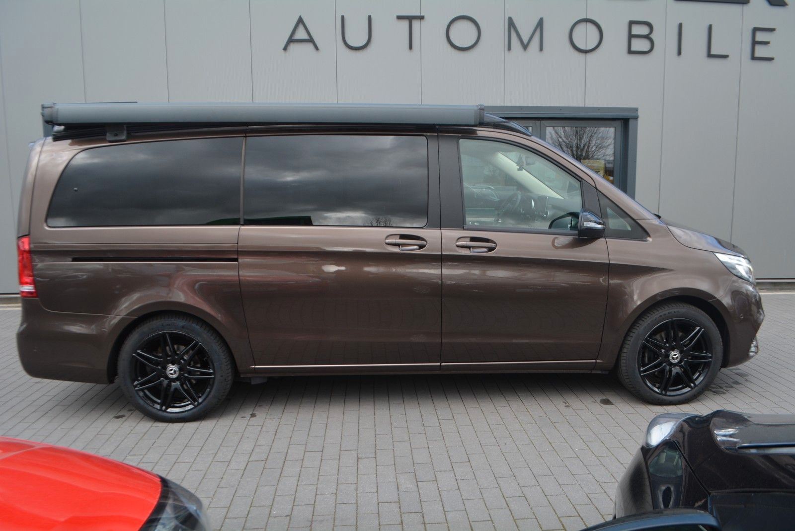 MERCEDES-BENZ V 250 Marco Polo AMG Line-Night Paket