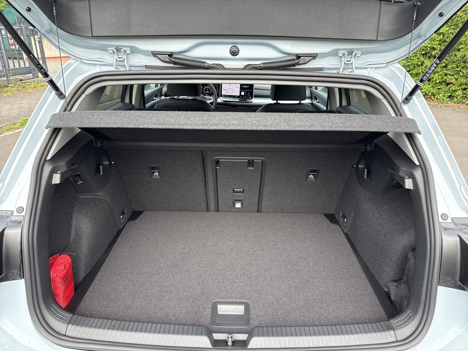 Volkswagen Golf VIII Energy 1.5 eTSI DSG, AHK, RFK, NAVI, миниатюра 13