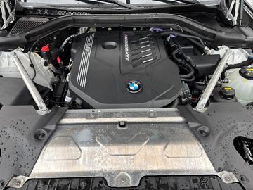 BMW X3 M40i Head-Up HiFi DAB WLAN Standhzg.