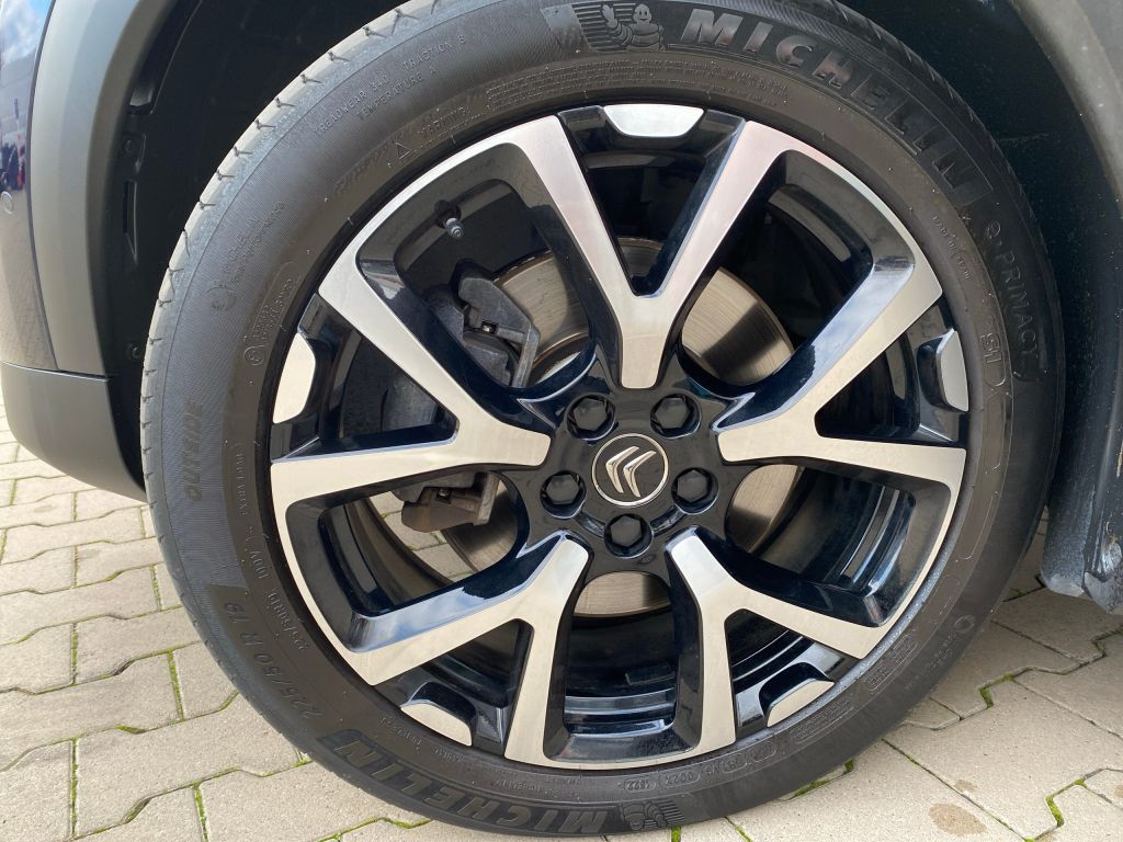 Fahrzeugabbildung Citroën C5 Aircross Hybrid 225 Automatik SHINE PACK*Lede