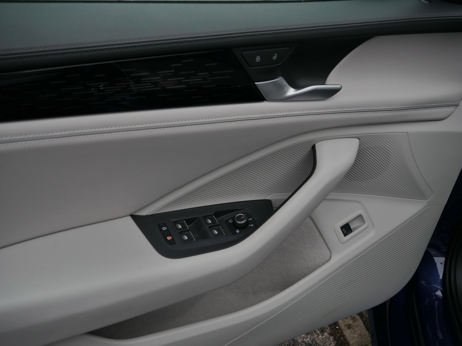 Volkswagen Passat Variant - Bild 21