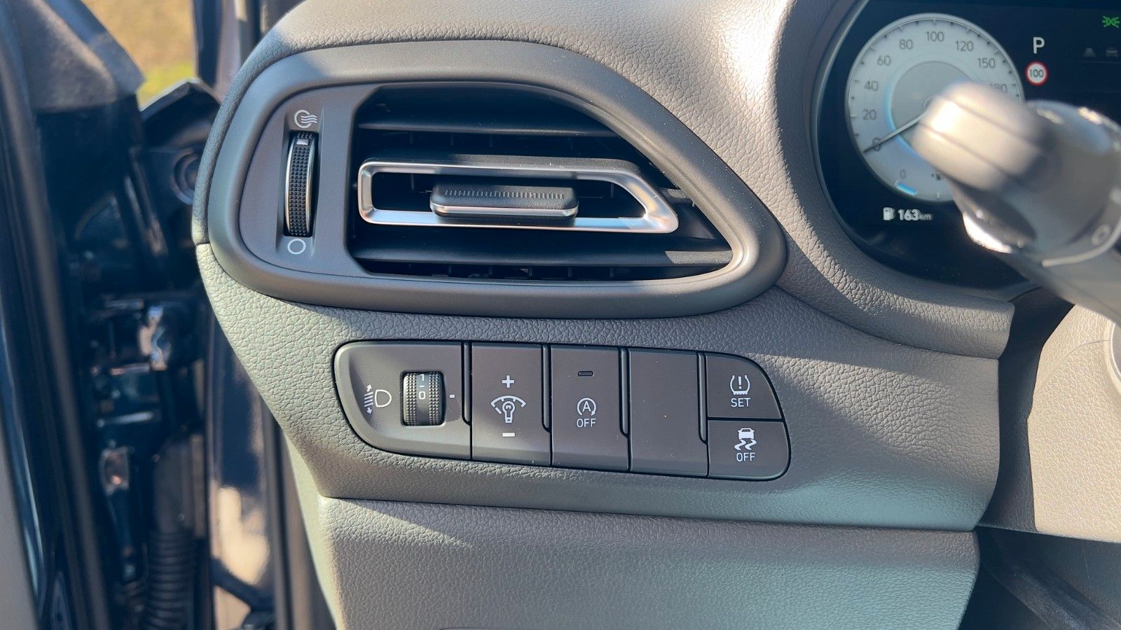 Fahrzeugabbildung Hyundai i30 1.0 T-GDI Advantage *Navi*CarPlay*RFK*LED*