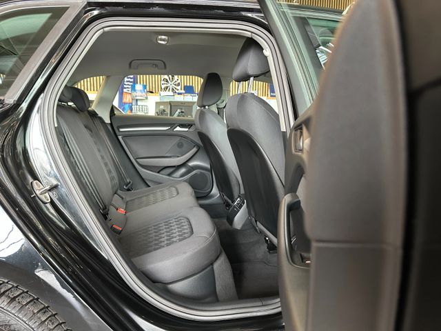 MYAUTOCENTER – Gebraucht- und Jahreswagen mit Werkstattservice in Pfaffenhofen Audi A3 Sportback ultra *BiXenon*Klima*Navi*