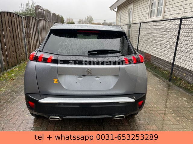 Peugeot 2008 PureTech 130 Allure