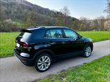Volkswagen T-Cross 1.0 TSI Navi AHK Kamera - VW T-Cross von privat