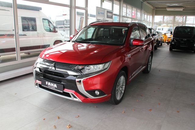 Mitsubishi Outlander PHEV Basis Spirit 4WD
