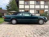 Mercedes-Benz E 220 Cabriolet mit Werkshardtop Germar - gebrauchte Mercedes-Benz E 220 aus dem Jahr 1996