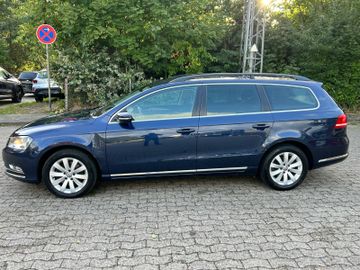 Volkswagen Passat Variant - 3