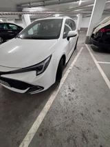 Toyota Corolla  Baujahr 2024 Sehr gepfle... - Toyota Corolla: Se