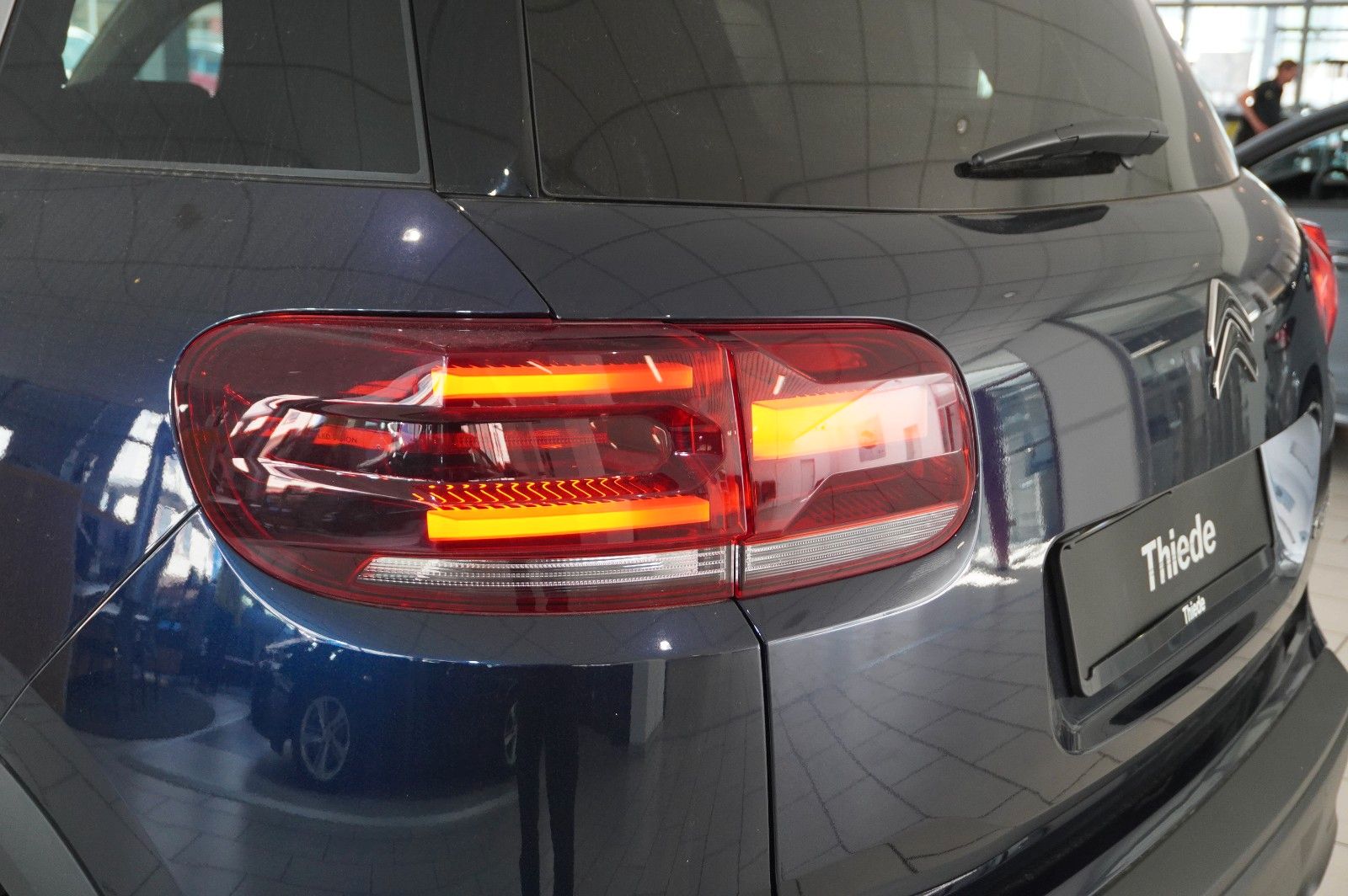 Fahrzeugabbildung Citroën C5 Aircross PLUS 145 E-DSC NAVI/LED/KAMERA/DAB+
