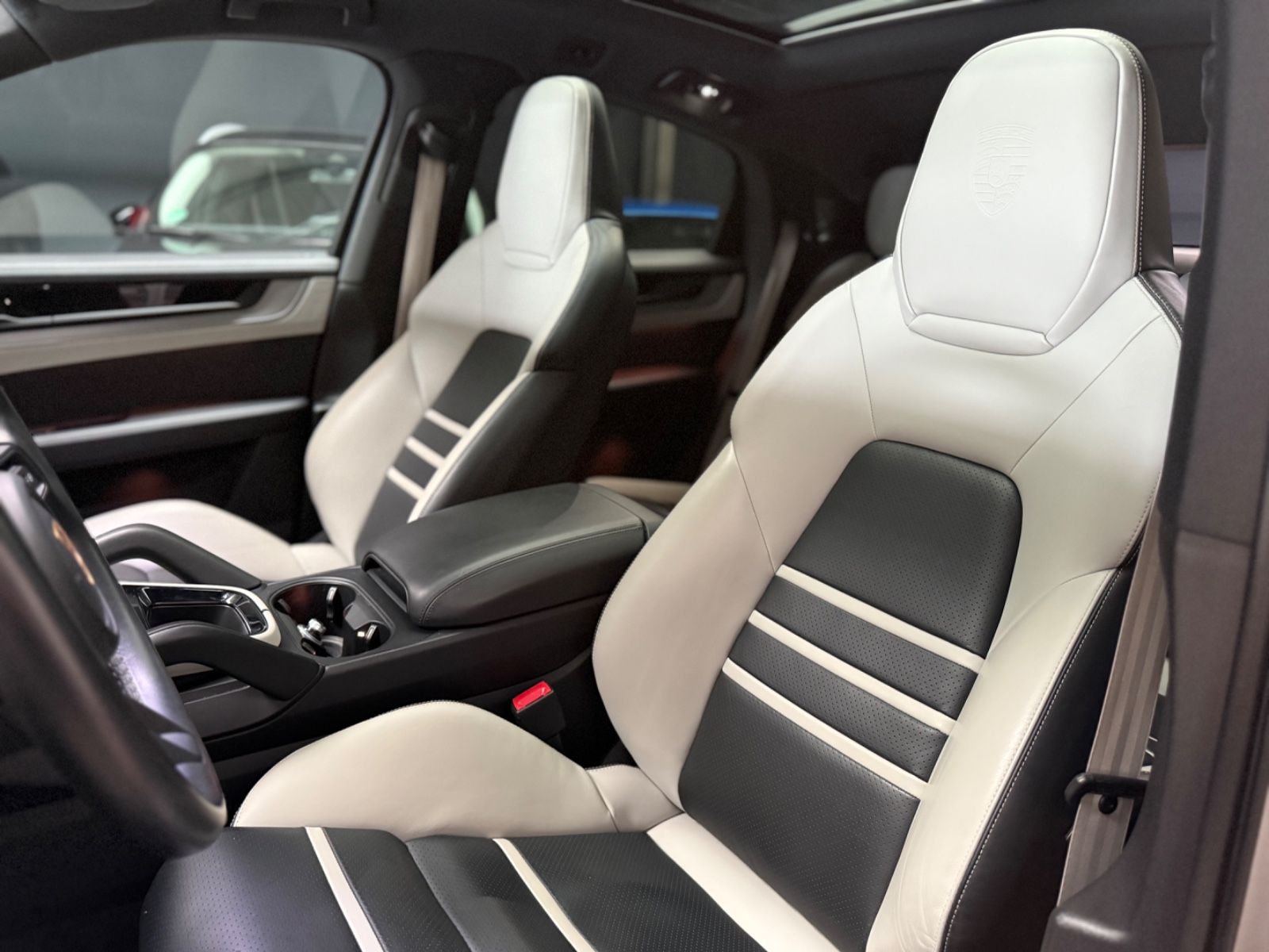 Porsche Cayenne Coupe Kreide*VOLL*APPROVED* foto 13