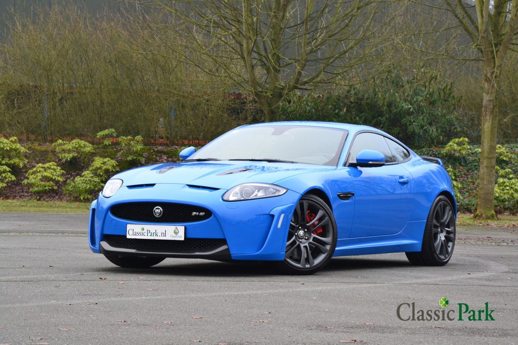 Jaguar XKR