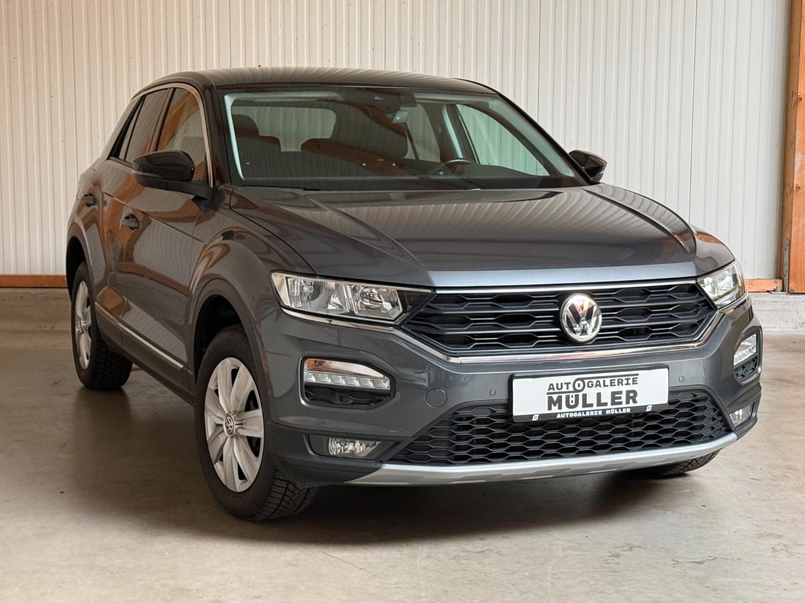 Volkswagen T-Roc IQ.DRIVE 1.5 TSI DSG °NAVI°ACC°TWA°