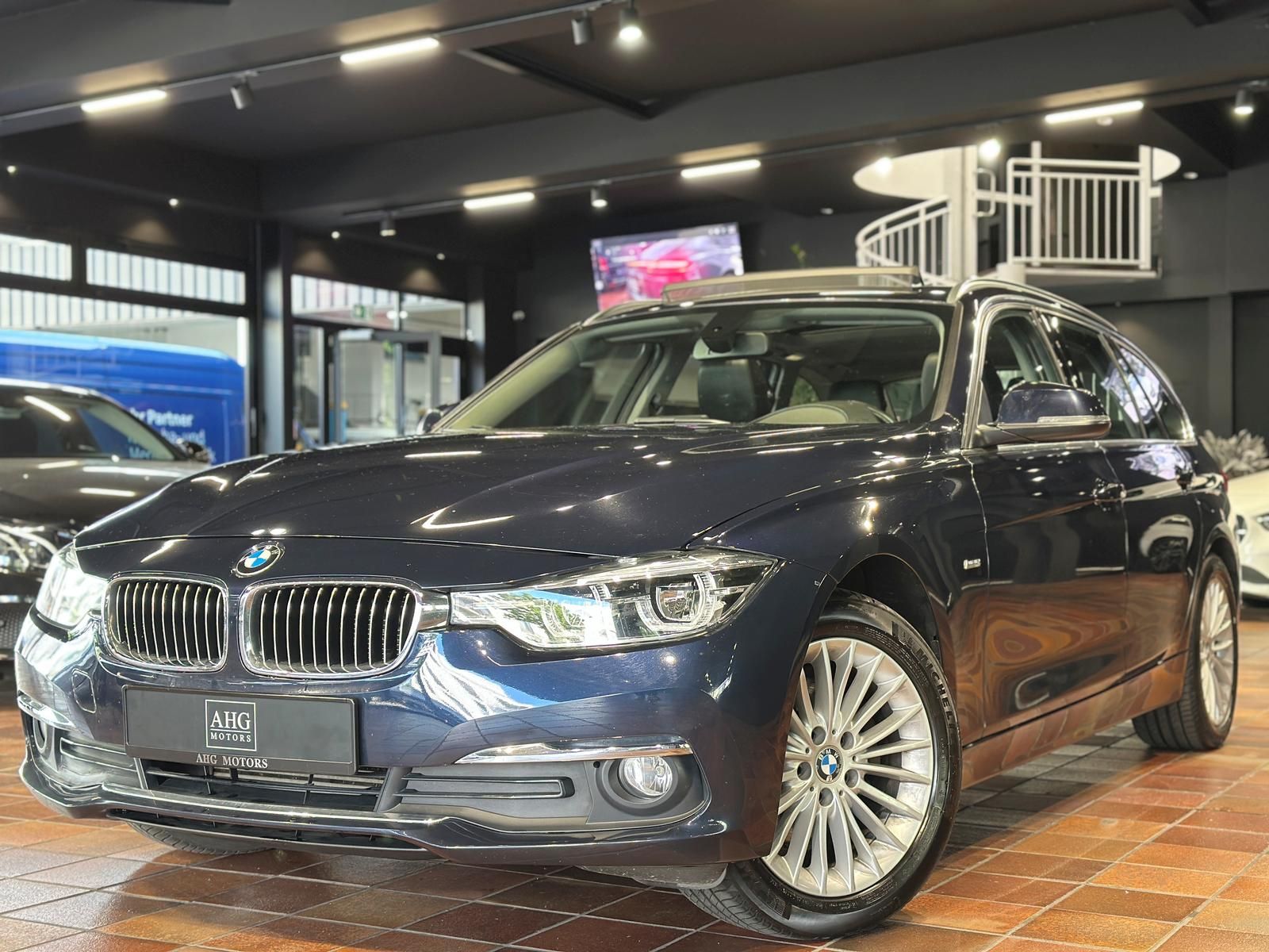 BMW 320d xDrive Luxury Line Pano Komfortzugang AHK L