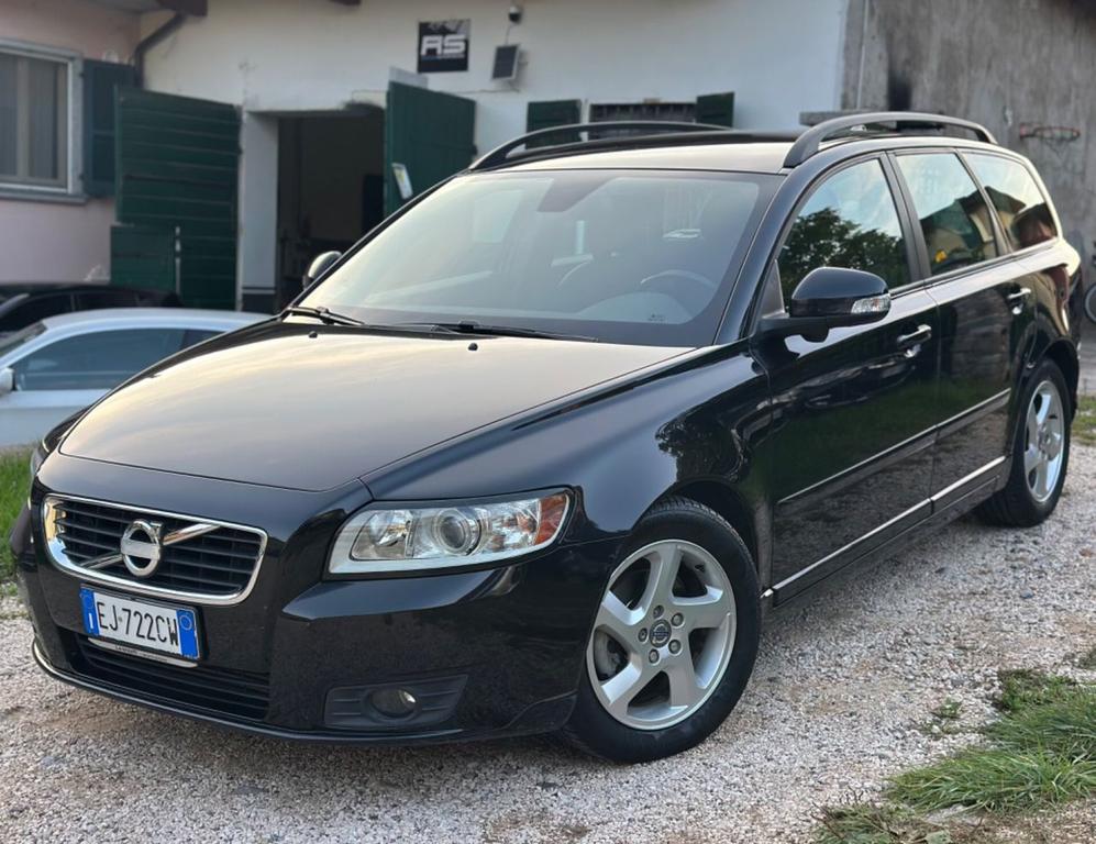 Volvo V50