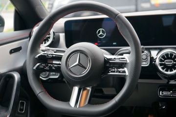 Fahrzeugabbildung Mercedes-Benz CLA 200 Klasse Shooting Brake*AMG Premium