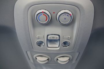 Opel Vivaro Kombi*9-Sitze,Kamera,Navi,Klima,CarPlay*