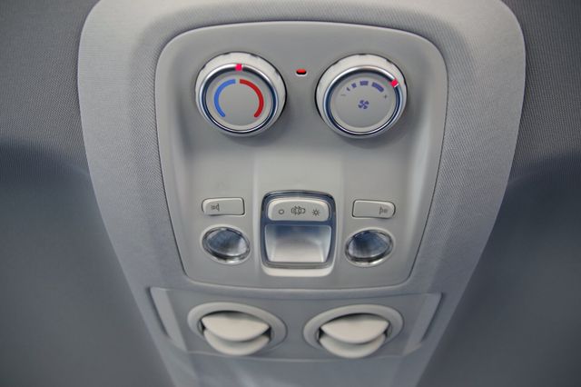 Opel Vivaro Kombi*9-Sitze,Kamera,Navi,Klima,CarPlay*