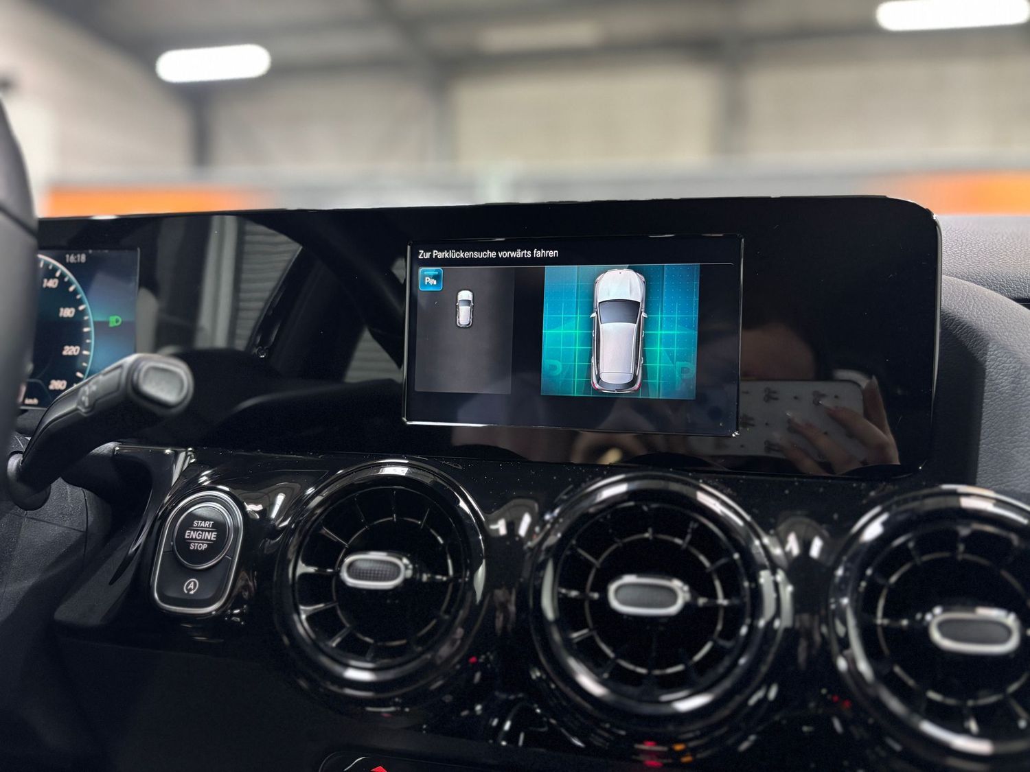 Fahrzeugabbildung Mercedes-Benz GLA 220 d#MBUX#LED#Kamera