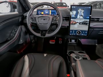 Ford Mustang Mach-E Basis AWD Stauassistent Kamera