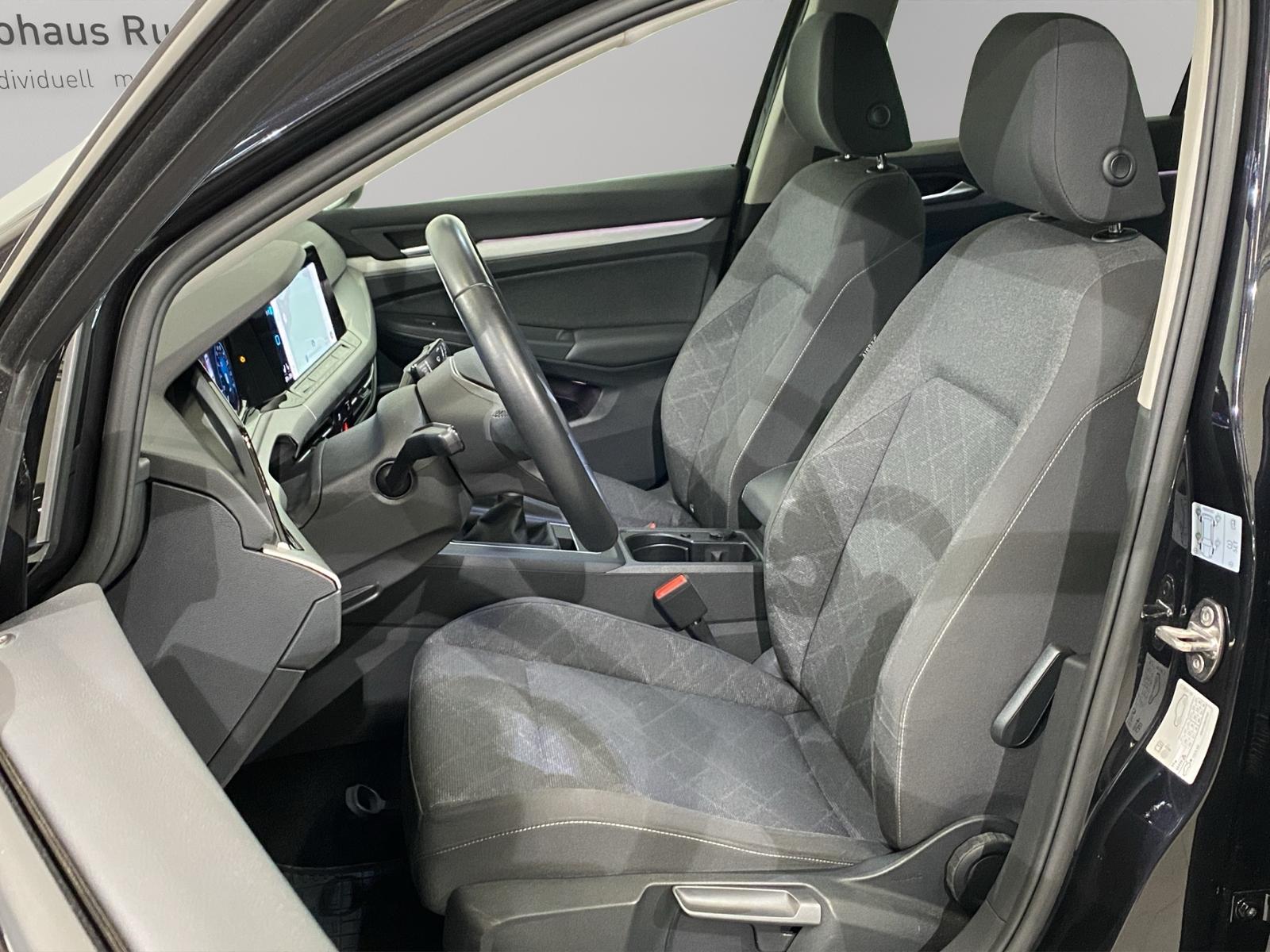 Volkswagen Golf VIII 1.5 TSI Life / Navi LED ACC, миниатюра 5