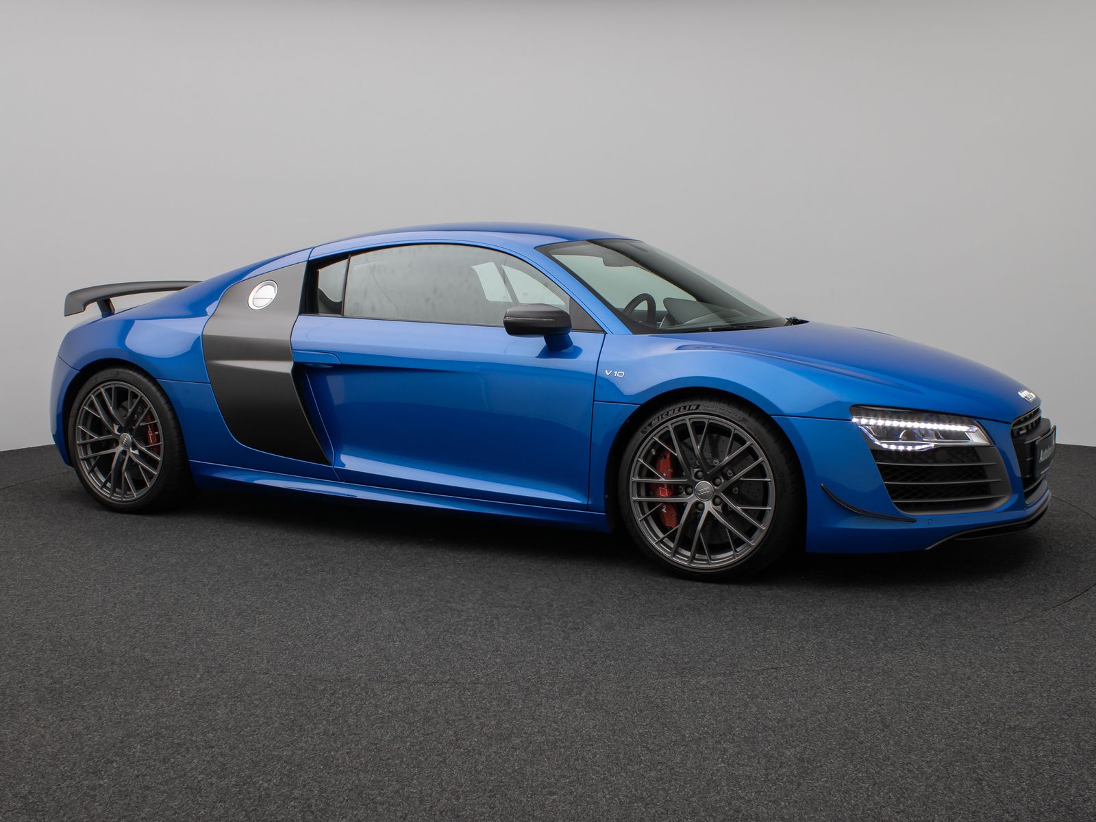 Fahrzeugabbildung Audi R8 Coupe 5.2 FSI LMX Sonderedition 1 OF 99 Laser