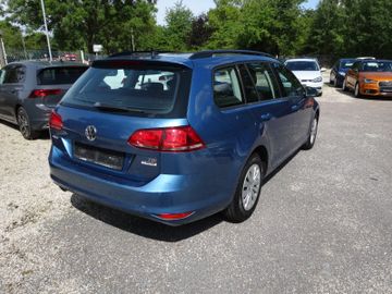 Volkswagen Golf - 4