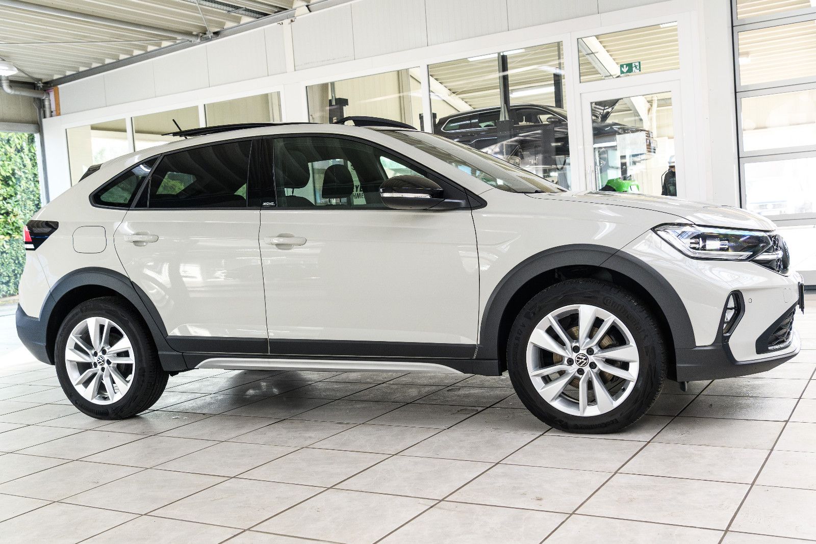 Fahrzeugabbildung Volkswagen Taigo Move+LED+SHZ+PANO+ALU+ACC+PANO+RFK+IQLIGHT