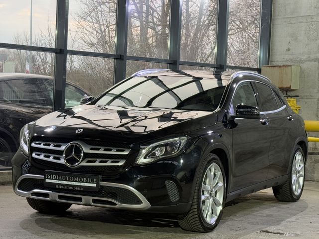 Mercedes-Benz GLA 250 4-M LED Standheizung Distronic Rü-Kamera