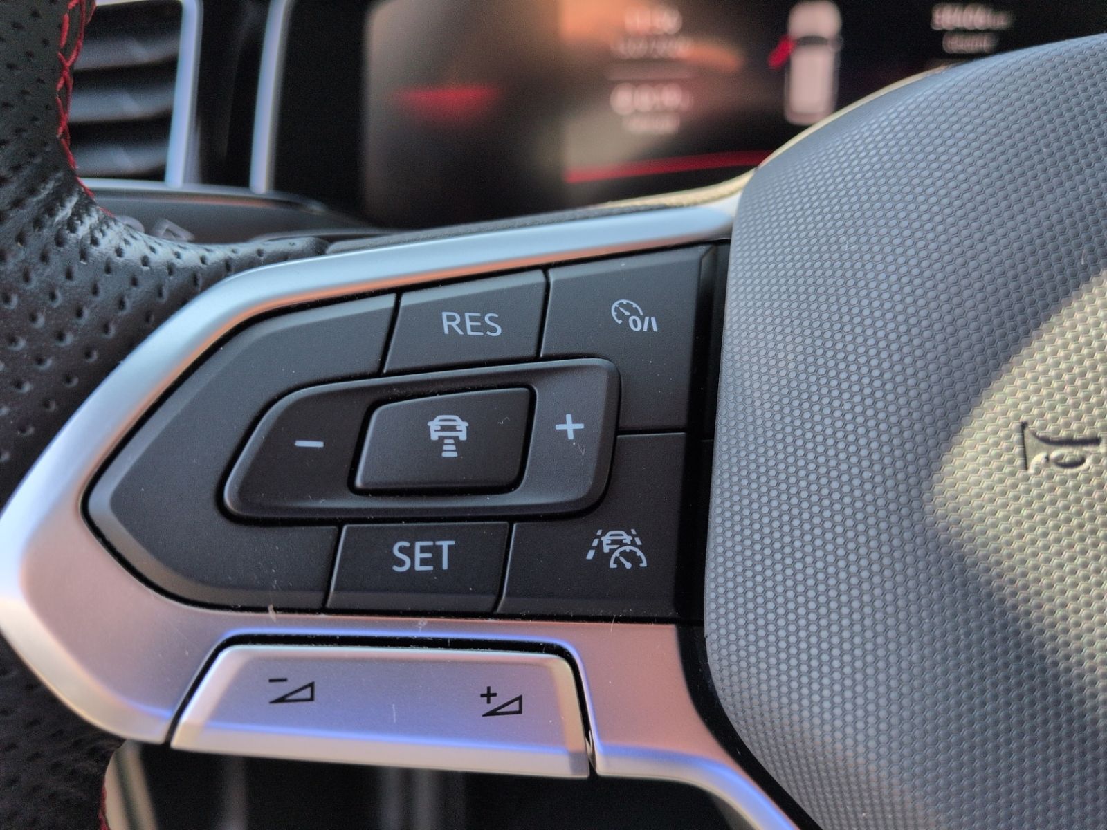 Polo GTI 2.0 TSI DSG LED+CLIMATRONIC+SHZ+