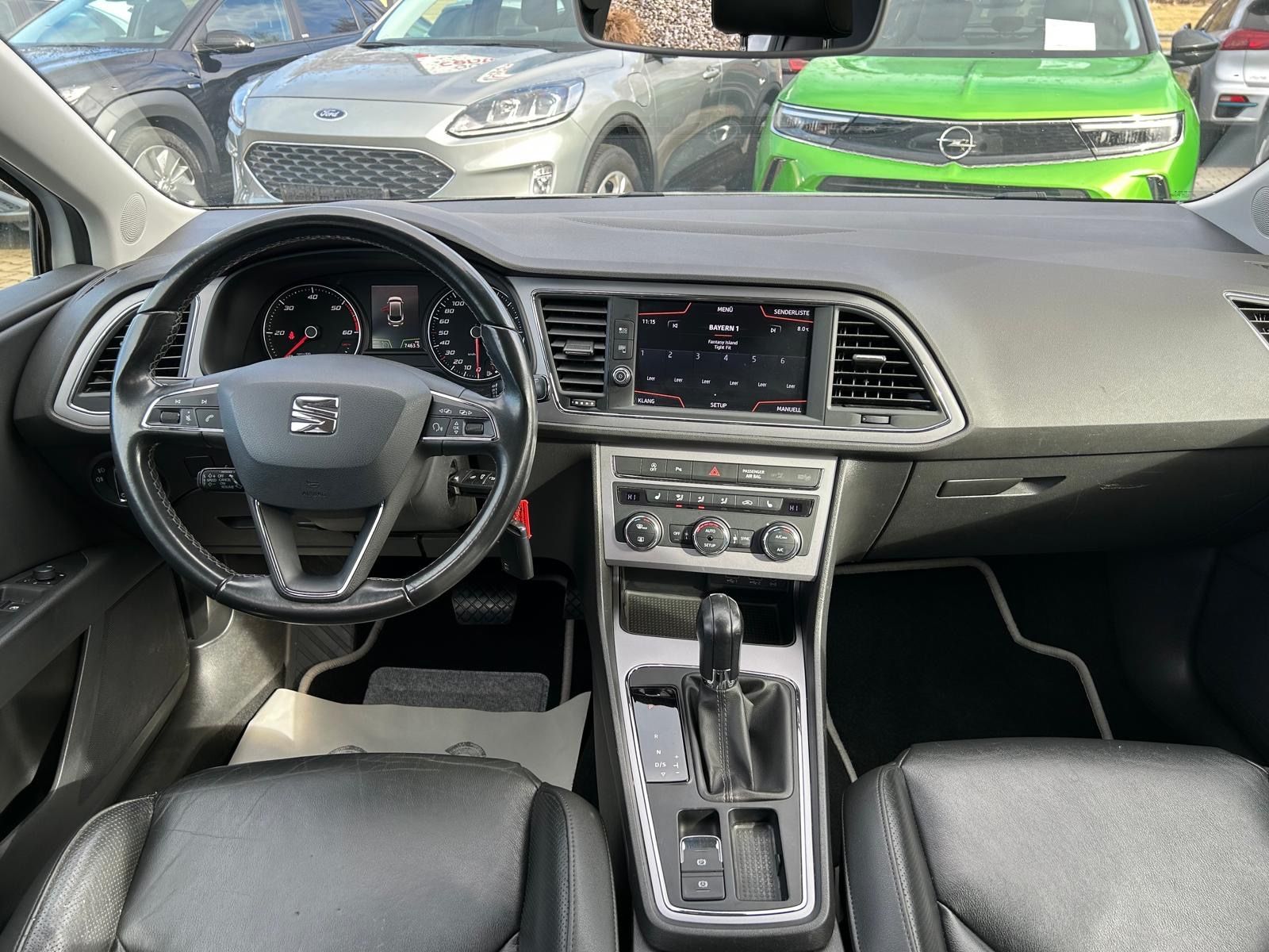 Fahrzeugabbildung SEAT Leon ST Style°DSG°Navi°Leder°LED°