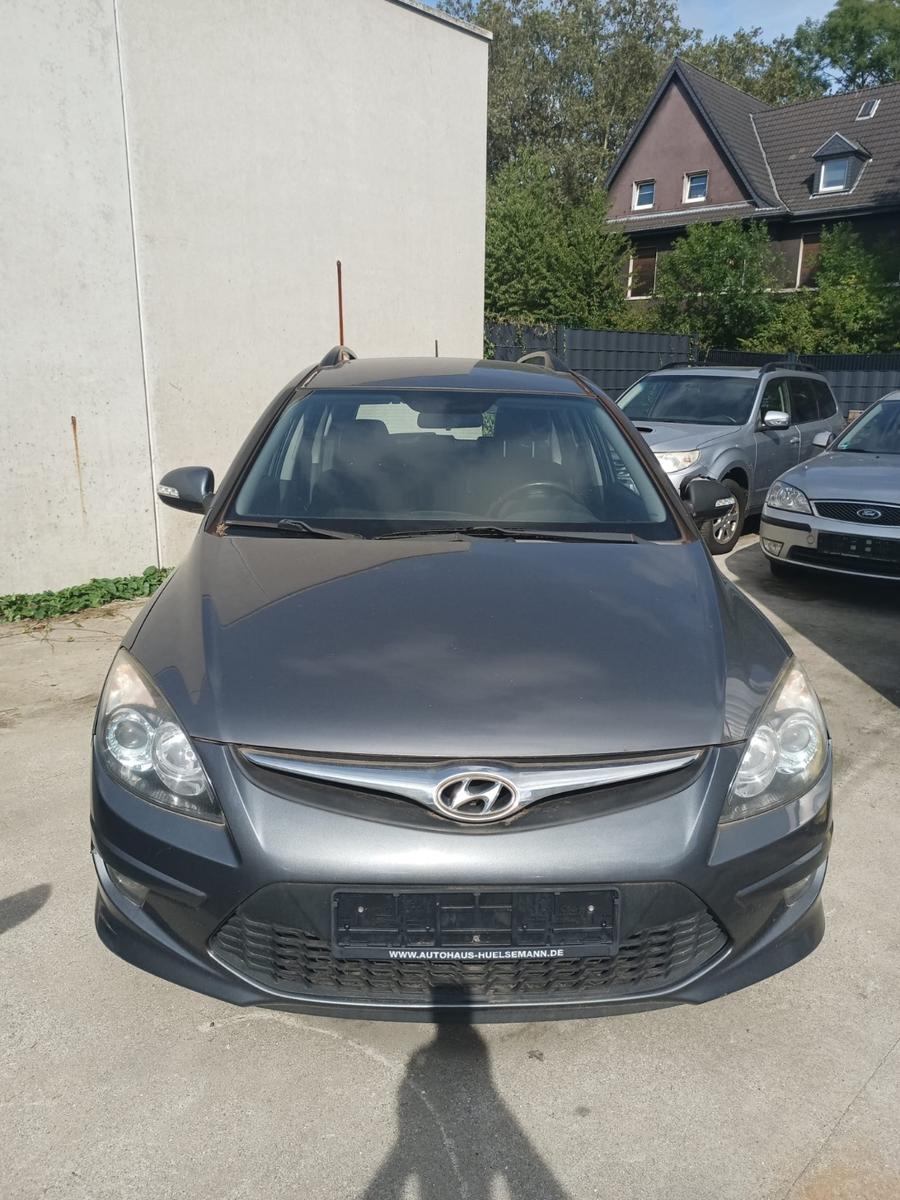 Hyundai i30, 2011