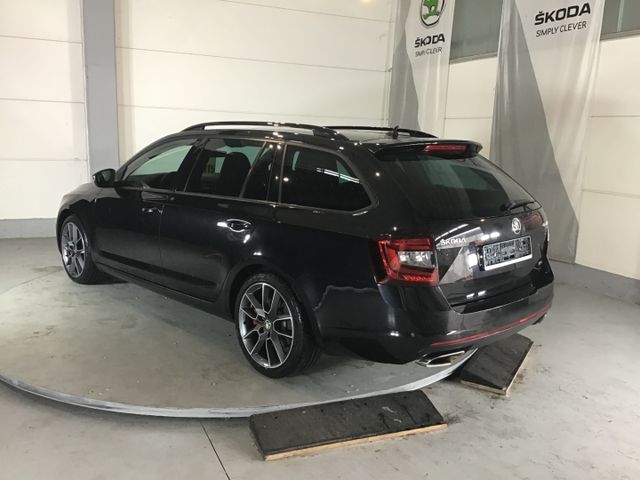Fahrzeugabbildung Skoda Octavia RS 2.0 TSI Combi ACC/Pano/Navi/LED/SHZ