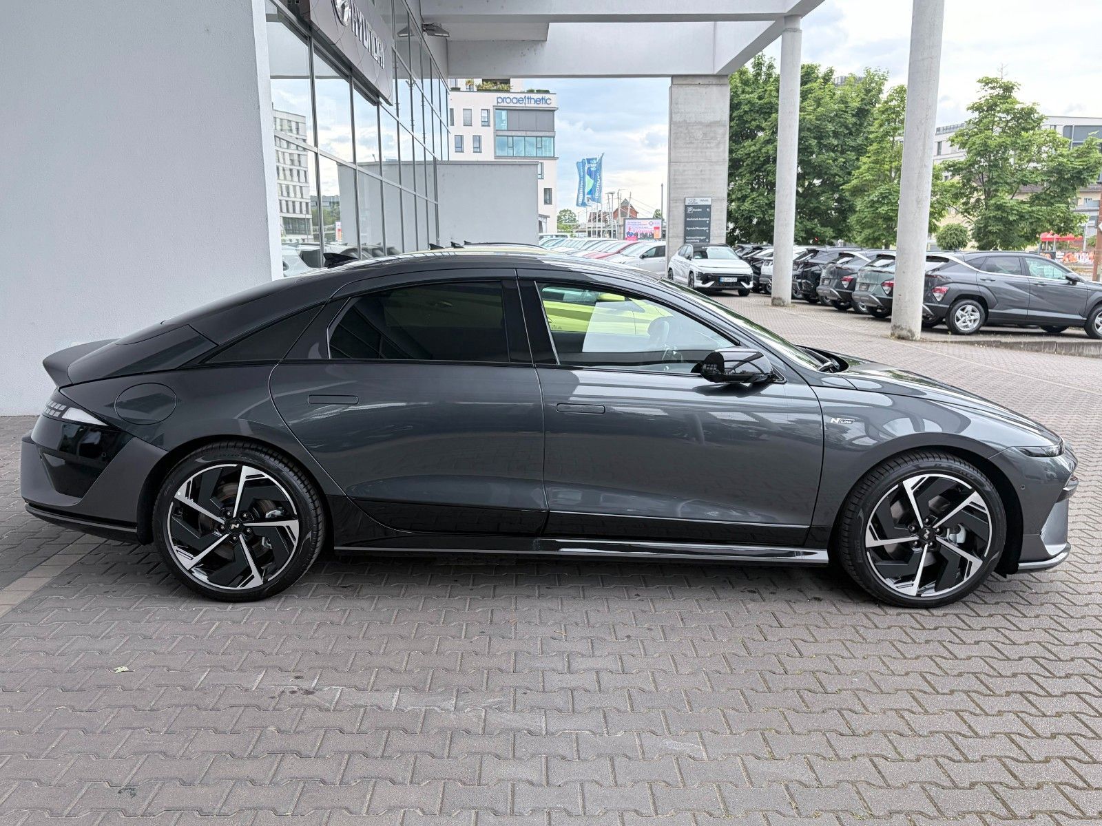 Fahrzeugabbildung Hyundai Ioniq 6 X Elektro N Line 360,HUD,Kamera,LED,Navi