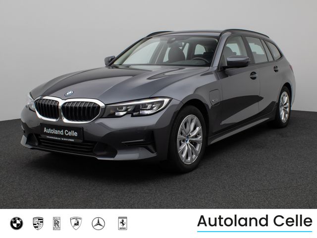 BMW 330e Kamera DAB HiFi DrivingAssist Alarm Sport