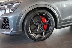 AUDI RSQ8 performance | B&O Advanced | Carbon | 305 AUDI RSQ8 performance | B&O Advanced | Carbon | 305