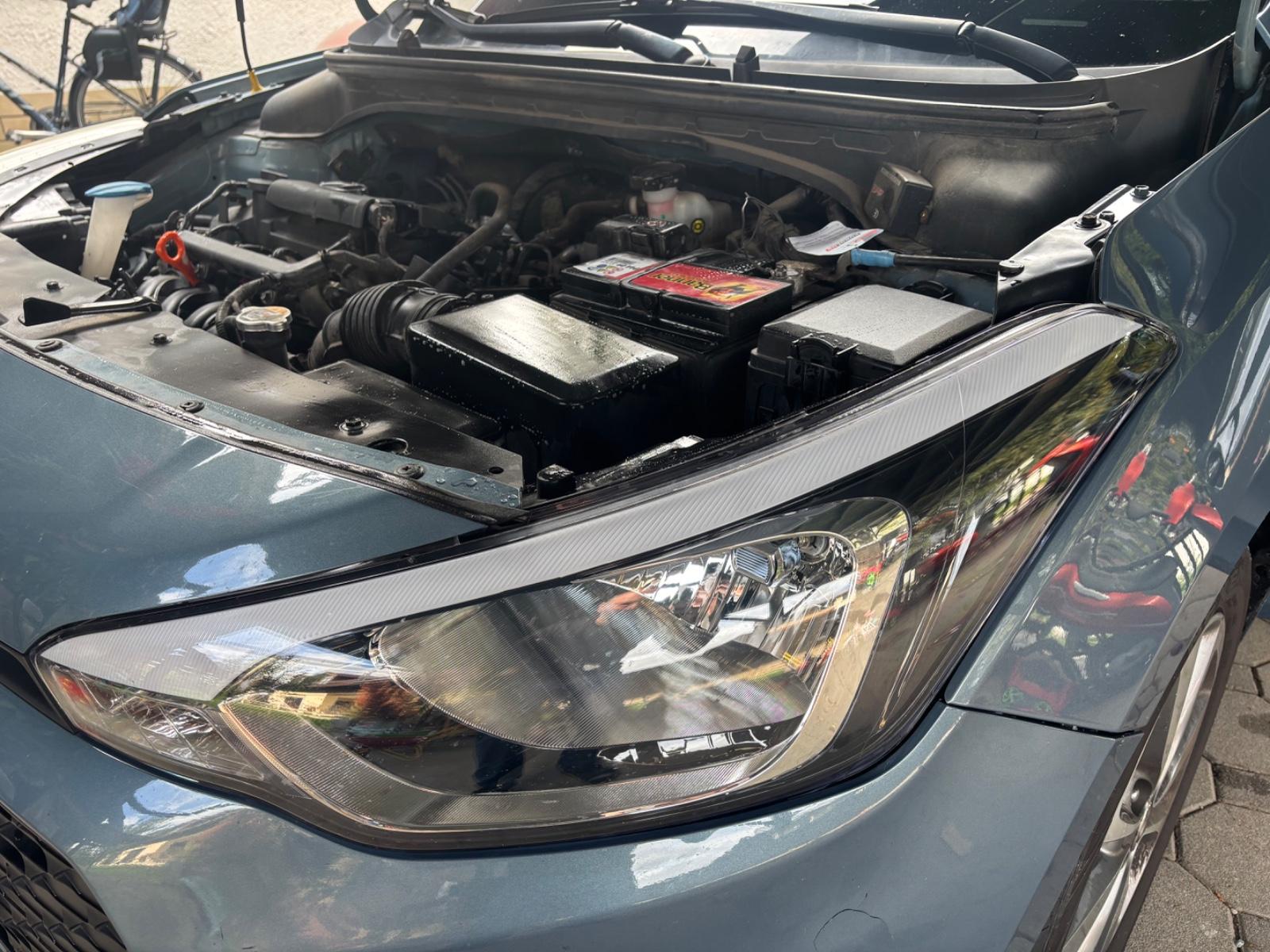 Hyundai i20 2015 — photo 17